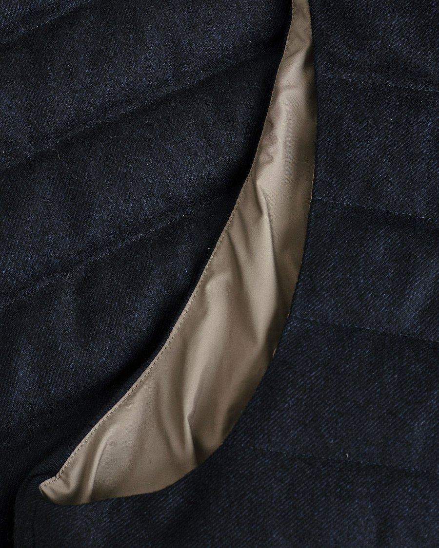 Heren | Pre-owned Jassen | Pre-owned | Herno Hooded Flannel Cashmere & Silk Vest Navy 52