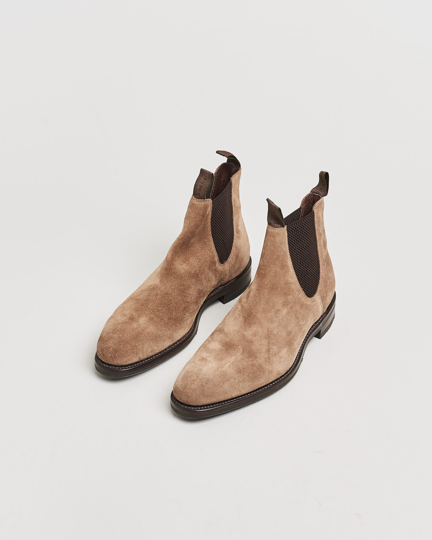 Heren | Pre-owned Goodyear genaaide schoenen | Pre-owned | Loake 1880 Emsworth Chelsea Boot Flint Suede UK9 - EU43