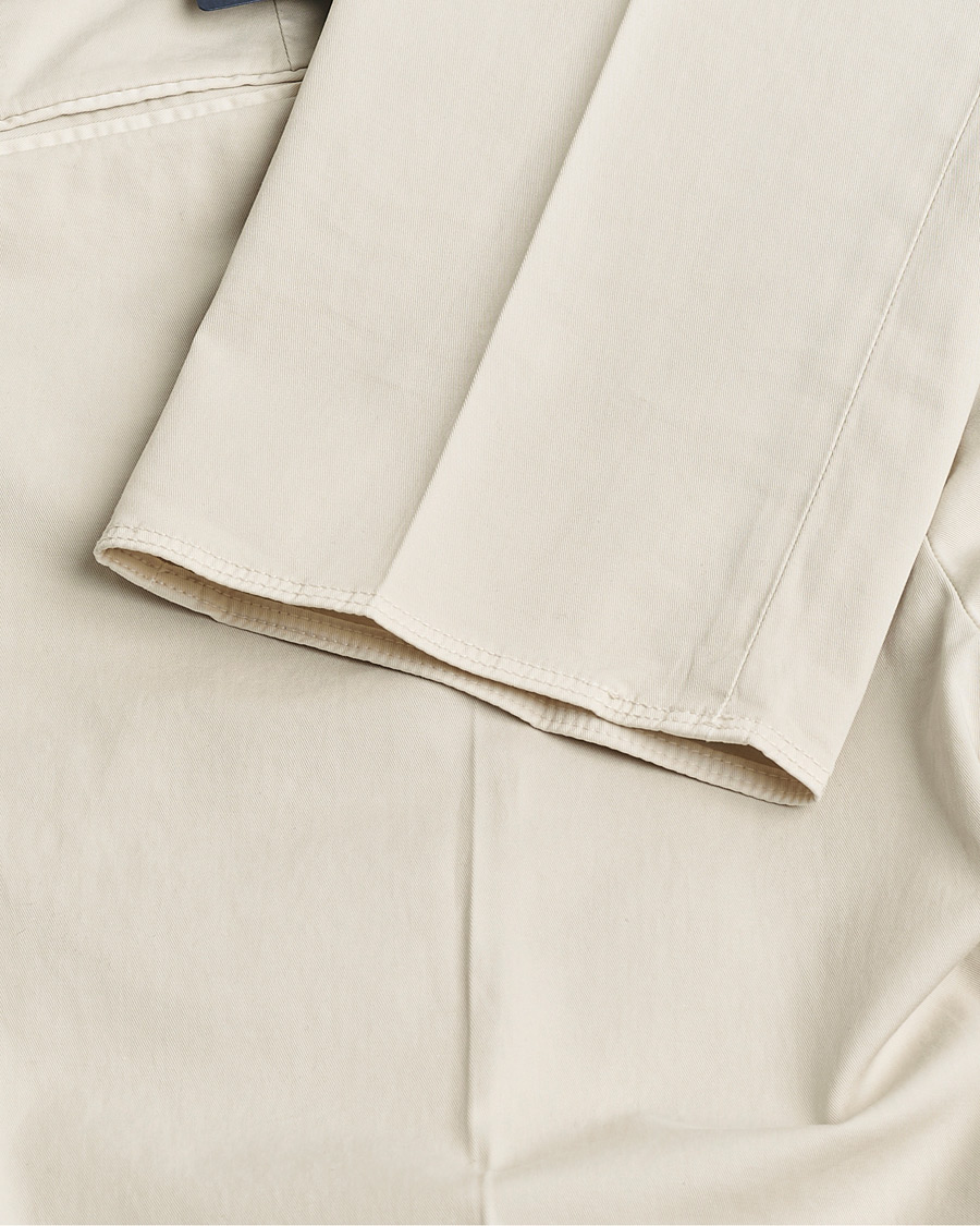 Heren | Pre-owned Broeken | Pre-owned | Incotex Slim Fit Comfort Chinos Off White 48