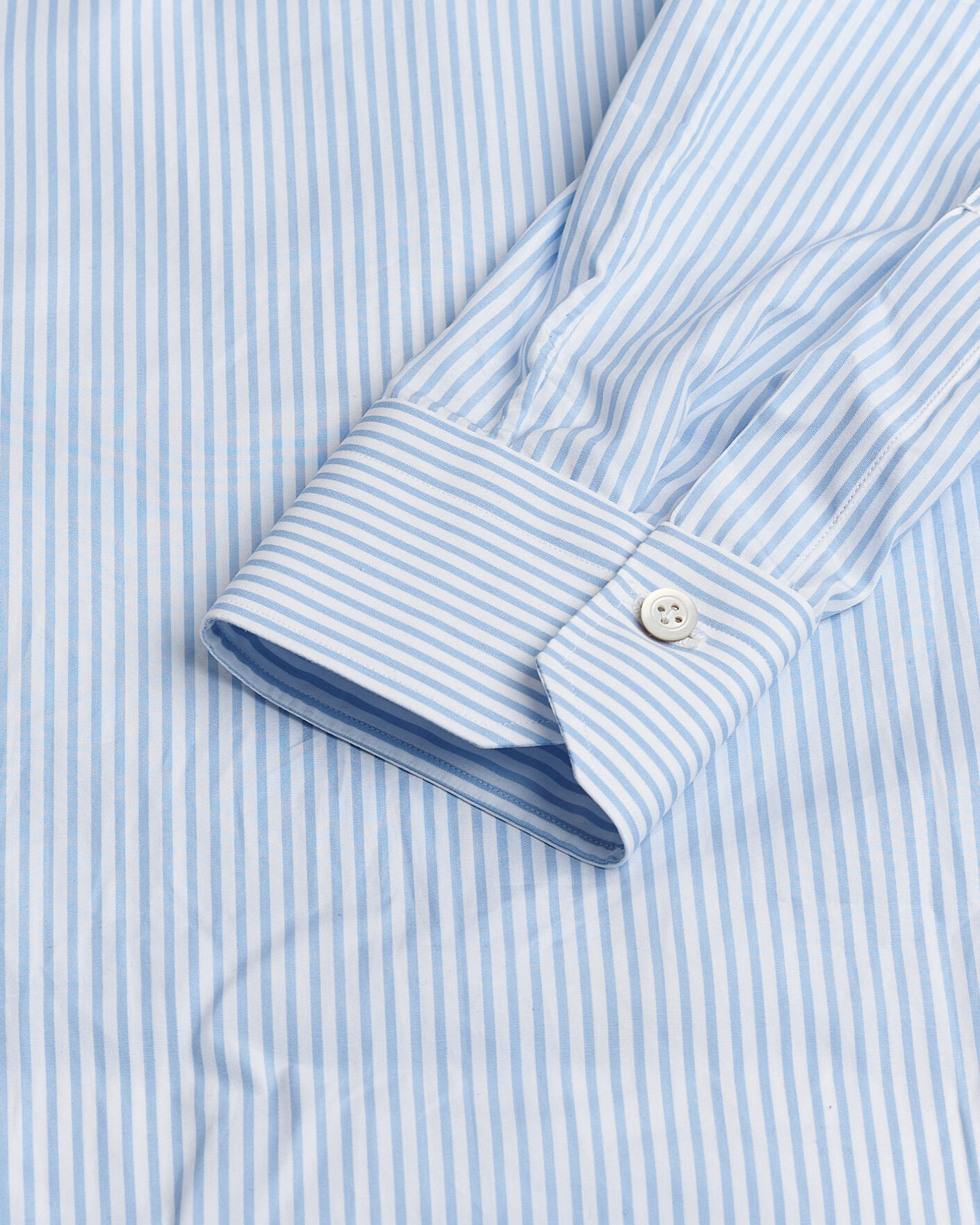 Heren | Kiton Cotton Dress Shirt Light Blue Stripe 40 - M | Pre-owned | Kiton Cotton Dress Shirt Light Blue Stripe 40 - M