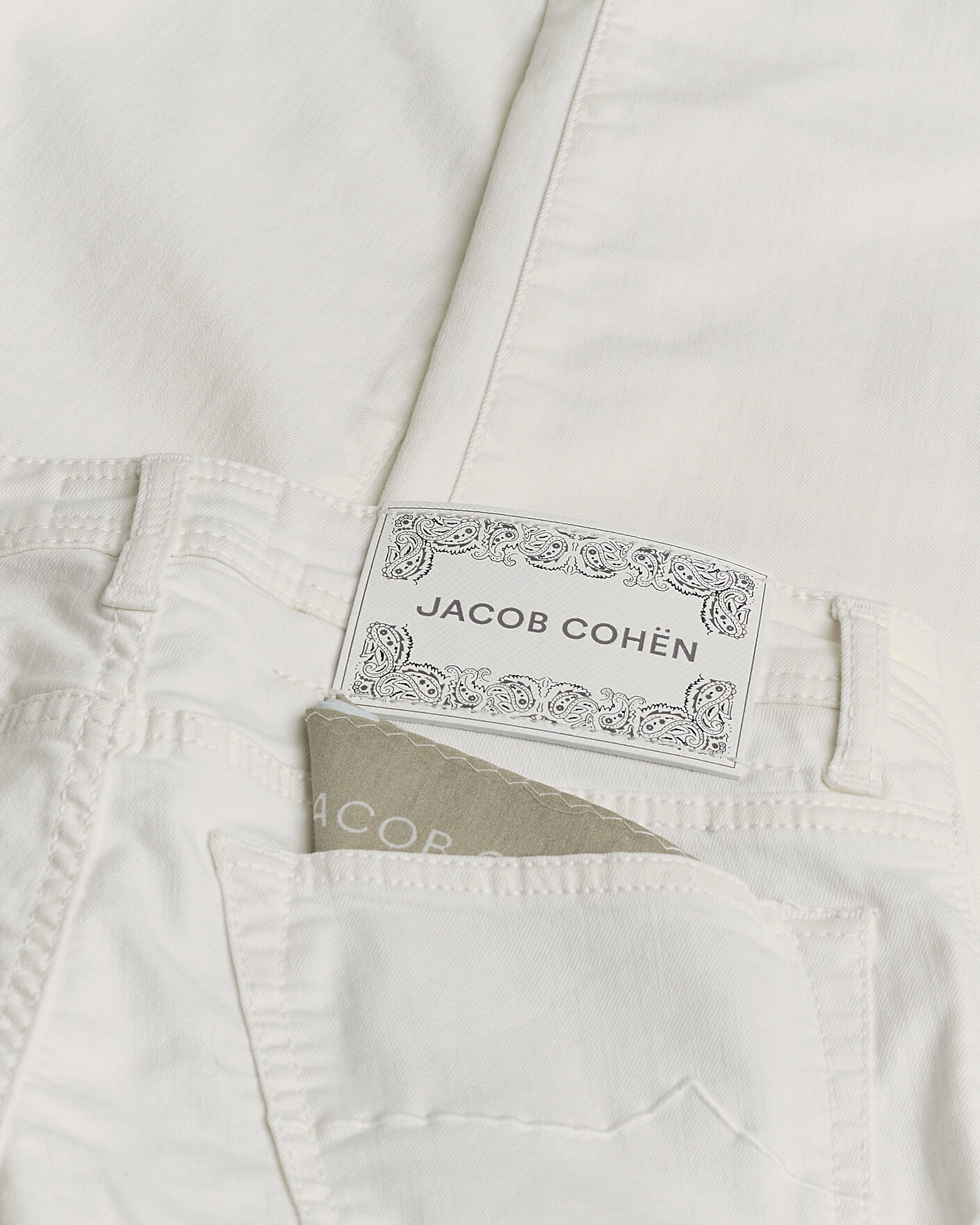 Heren | Pre-owned Jeans | Pre-owned | Jacob Cohën Bard Slim Fit Bull Stretch Jeans White W30