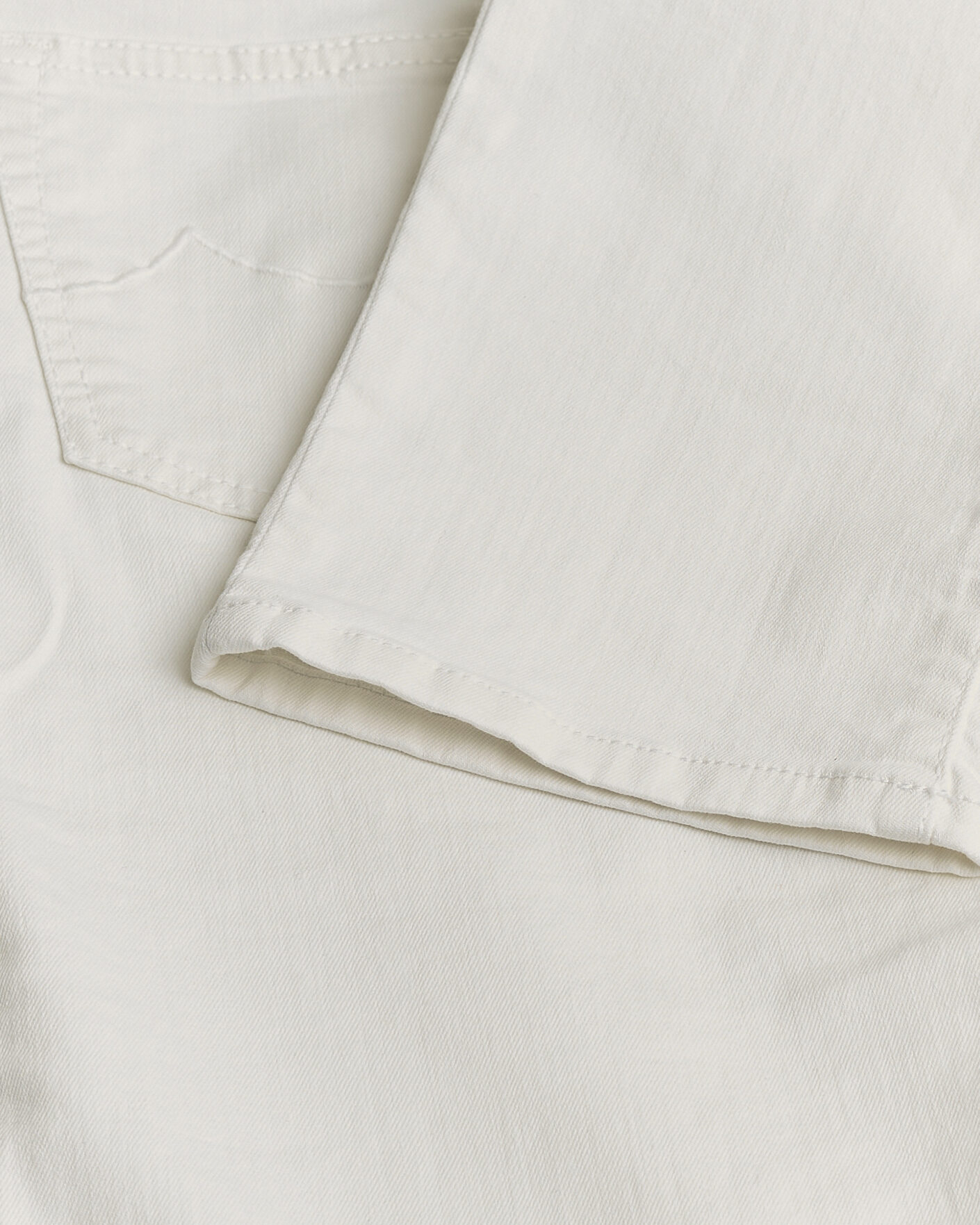 Heren | Pre-owned Jeans | Pre-owned | Jacob Cohën Bard Slim Fit Bull Stretch Jeans White W30