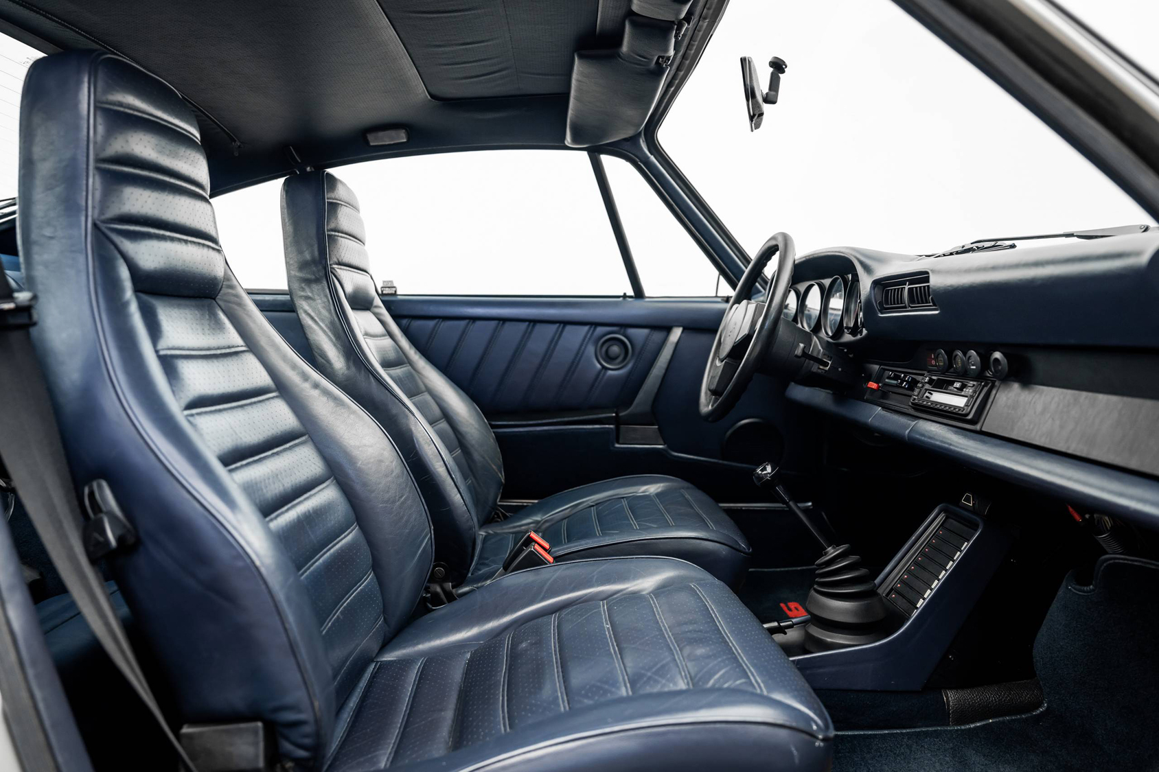 Heren | | Pre-Owned & Vintage Cars | Porsche 911 SC ***SOLD***