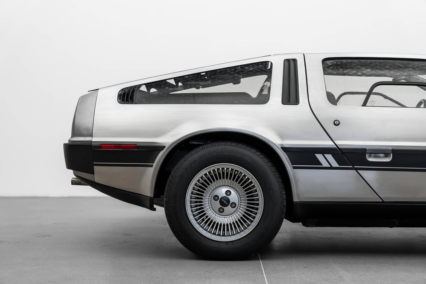 Heren | | Pre-Owned & Vintage Cars | DeLorean DMC-12 ***SOLD***