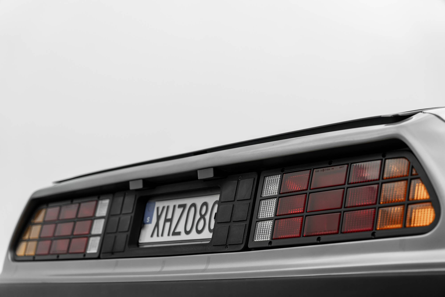 Heren | | Pre-Owned & Vintage Cars | DeLorean DMC-12 ***SOLD***