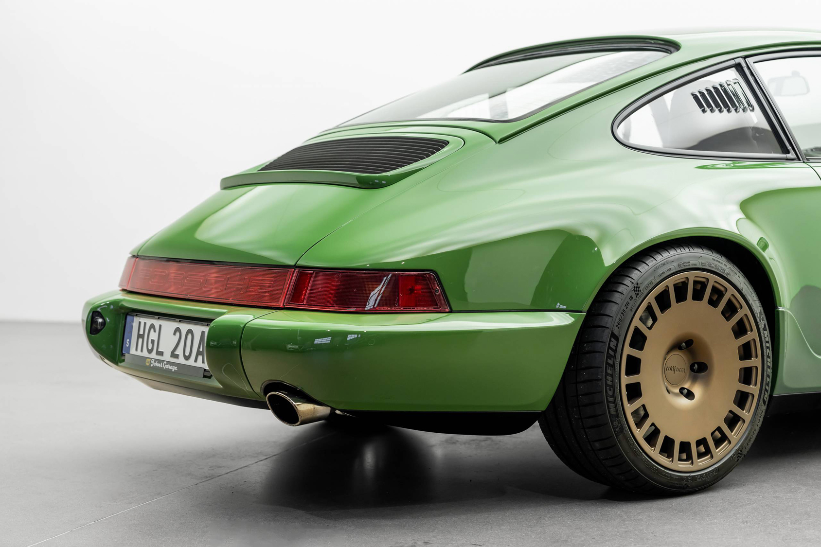 Heren | | Pre-Owned & Vintage Cars | Porsche 911 Carrera 4 “Redrum” ***SOLD***