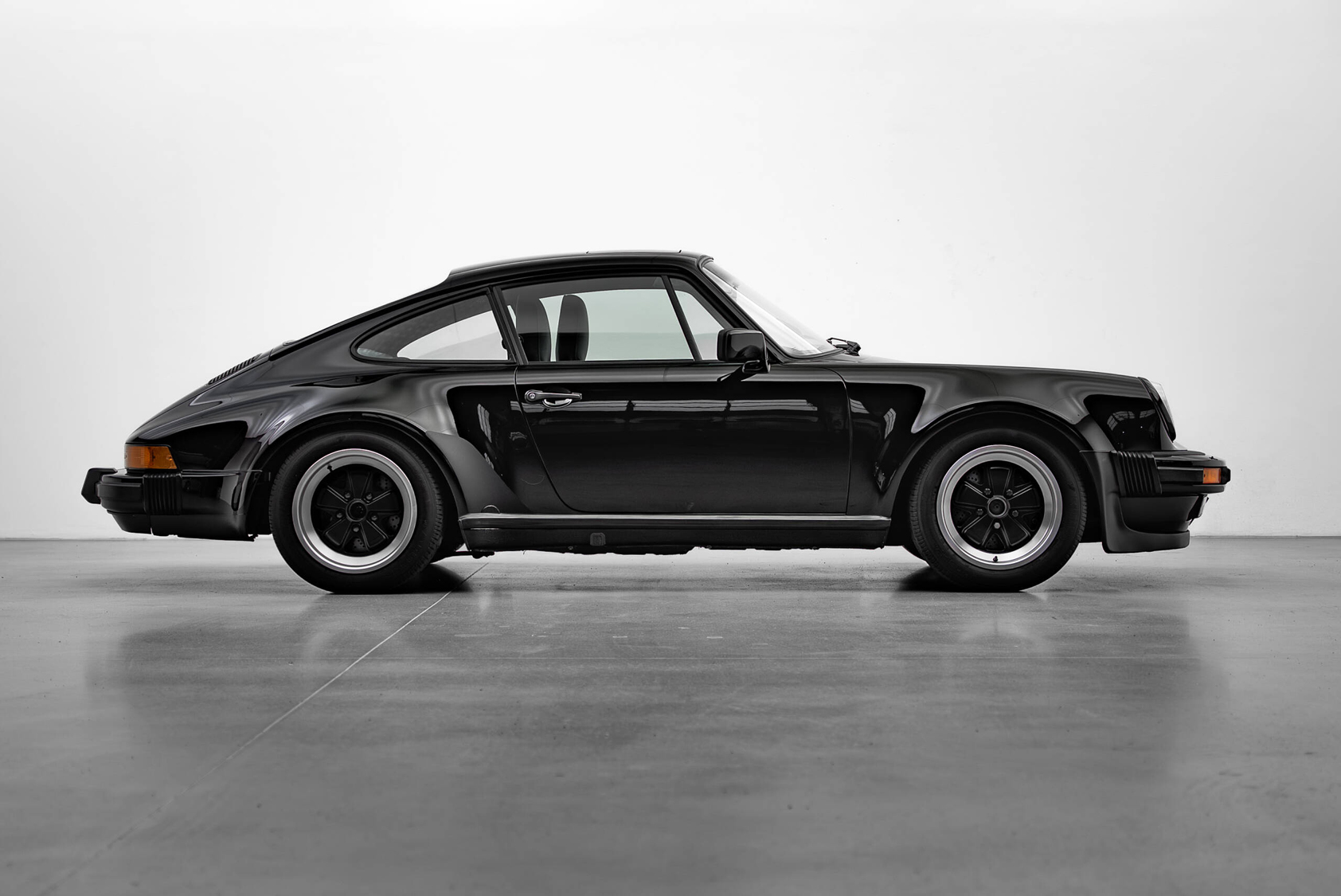 Heren | | Pre-Owned & Vintage Cars | Revive One – WTL Electric